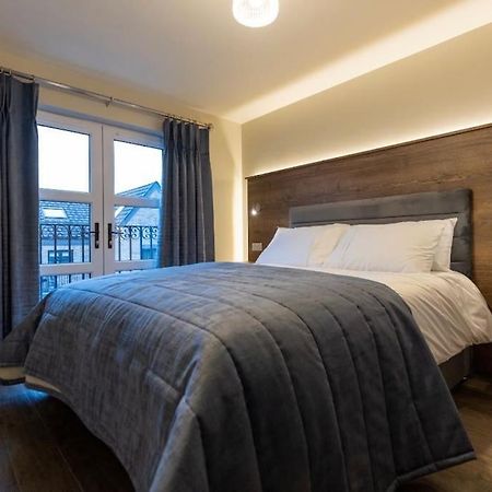 Luxury Town Centre Apartment Cookstown Exterior foto