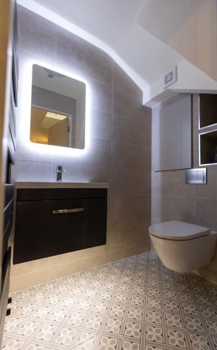 Luxury Town Centre Apartment Cookstown Exterior foto